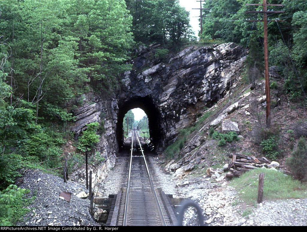 Tunnel and tangent track en route from Cedar Bluff to Bluefield, WV